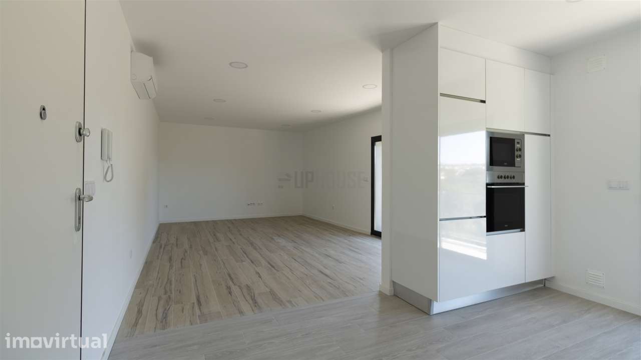 Apartamento T1 NOVO, Junto ao Centro de Viseu - Grande imagem: 4/10