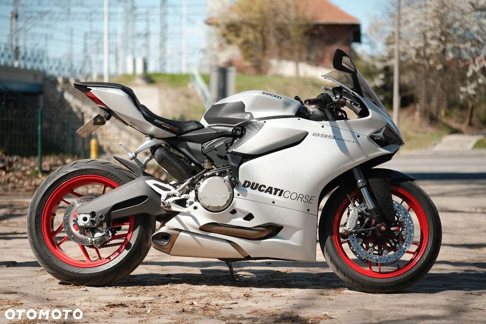 Ducati Panigale 899 - 7
