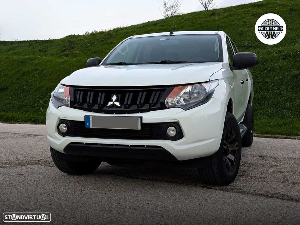 Mitsubishi L200 2.4 DI-D CD Space Cab Invite 2WD - 3