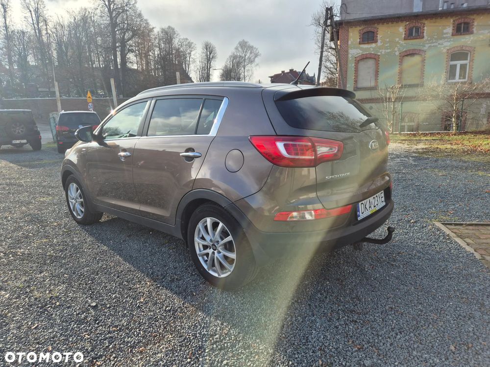 Kia Sportage 2.0 CRDI XL - 9