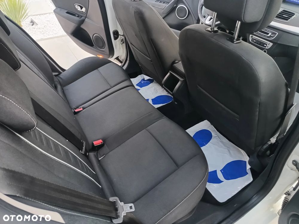 Renault Megane 1.5 dCi Style Edition - 11