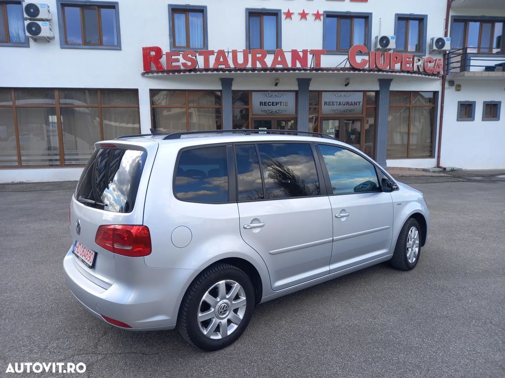 Volkswagen Touran 1.6 TDI DPF BlueMotion Technology MATCH - 19