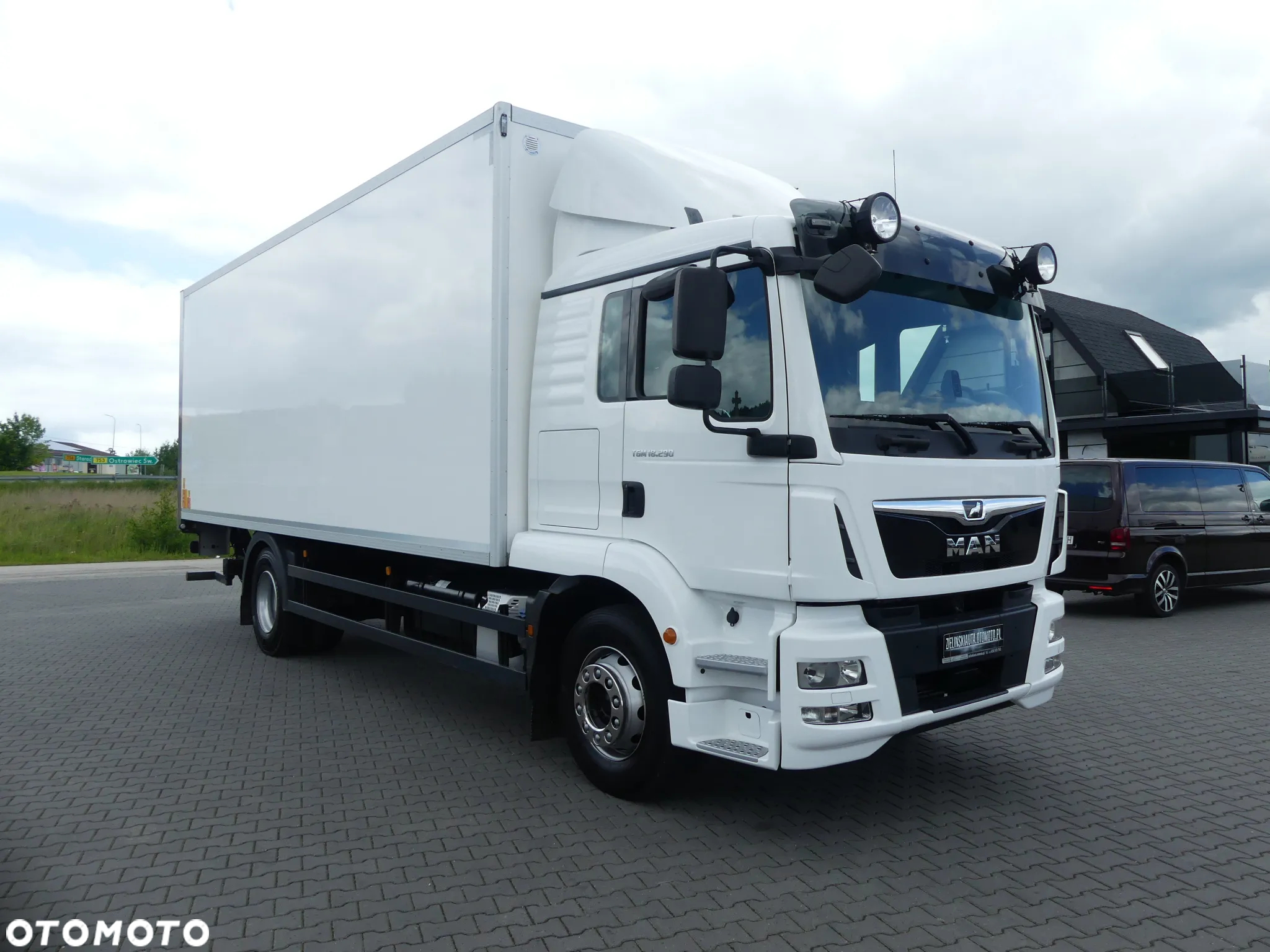 MAN TGM 18.290 / EURO 6 / KONTENER + WINDA / OTWIERANY BOK / - 12