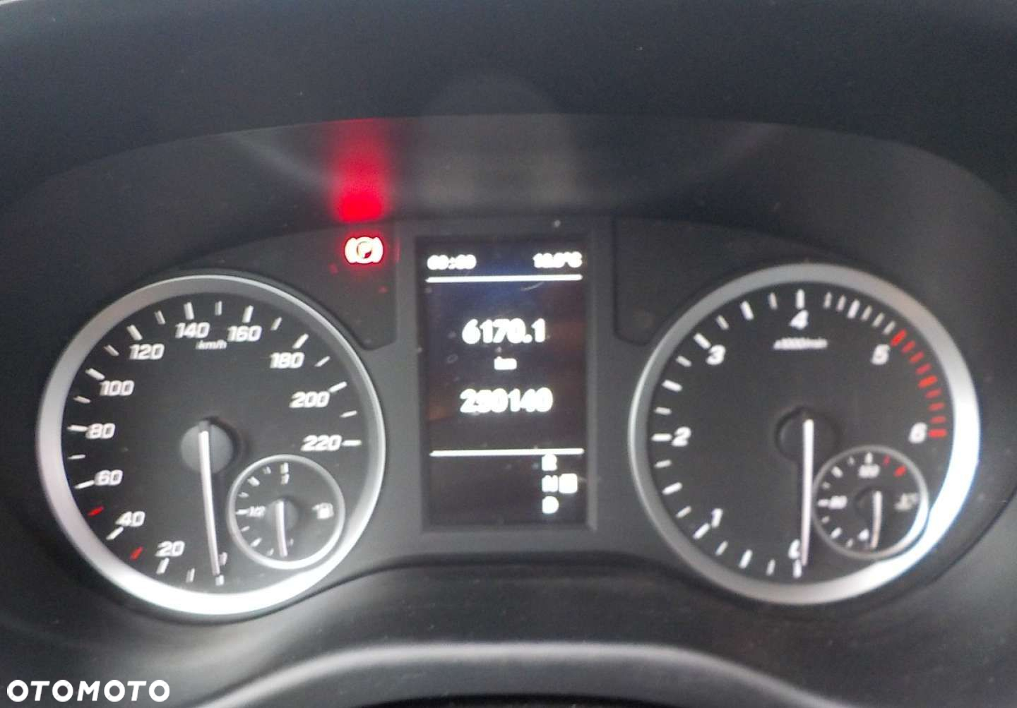 Mercedes-Benz Vito - 23