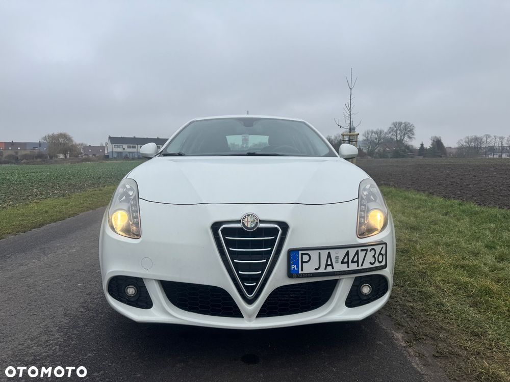 Alfa Romeo Giulietta 1.6 JTDM 16V - 2