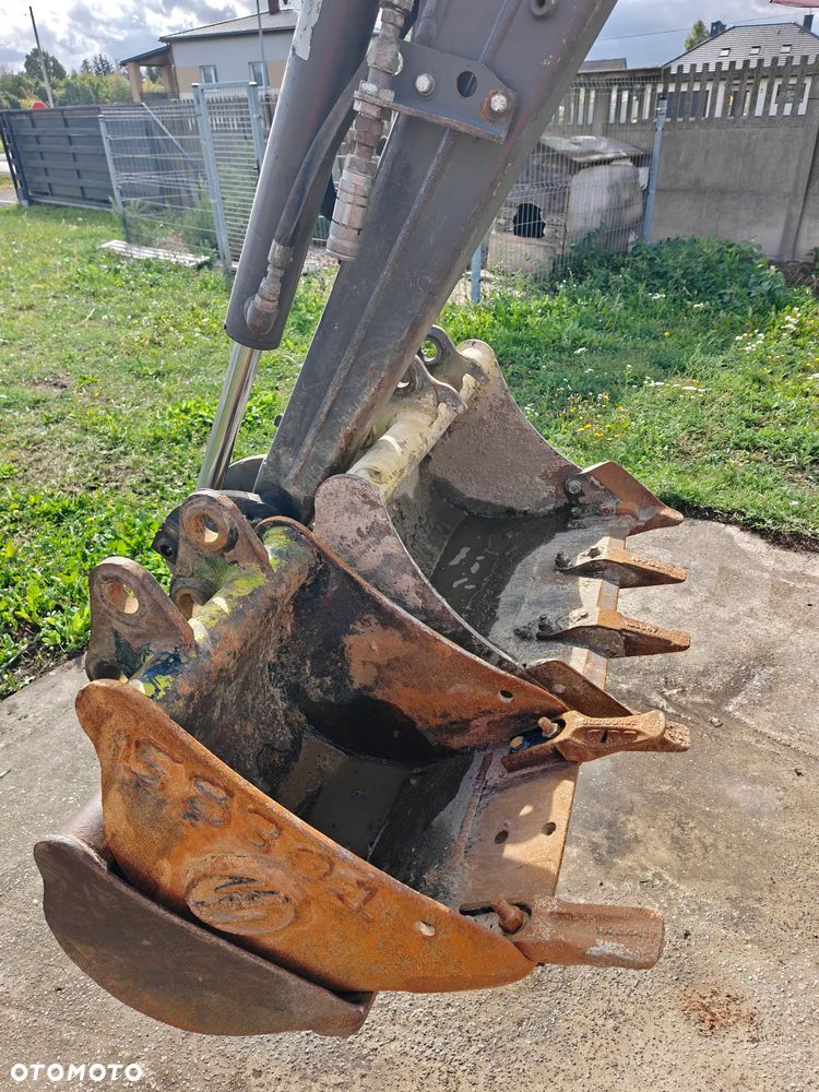 Volvo EC18E - 17