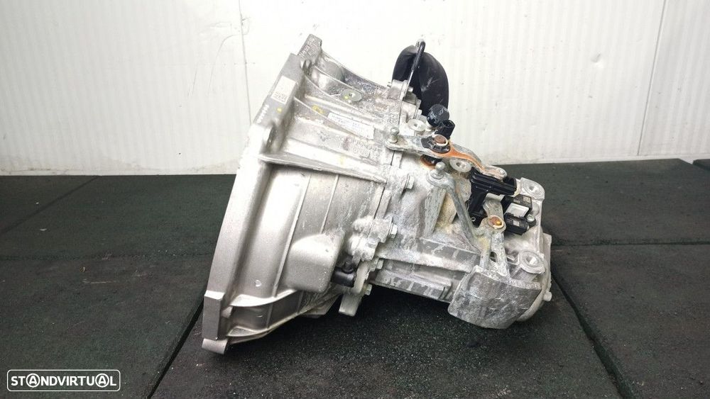 CAIXA DE VELOCIDADES FORD TRANSIT COURIER AMBIENTE - 9