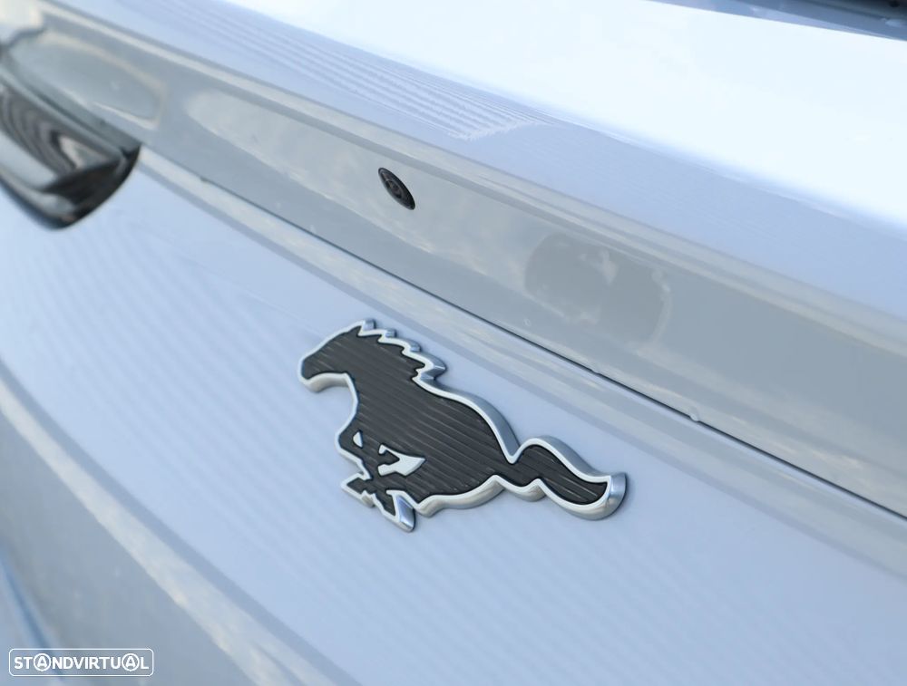 Ford Mustang Mach-E AWD PREMIUM - 20