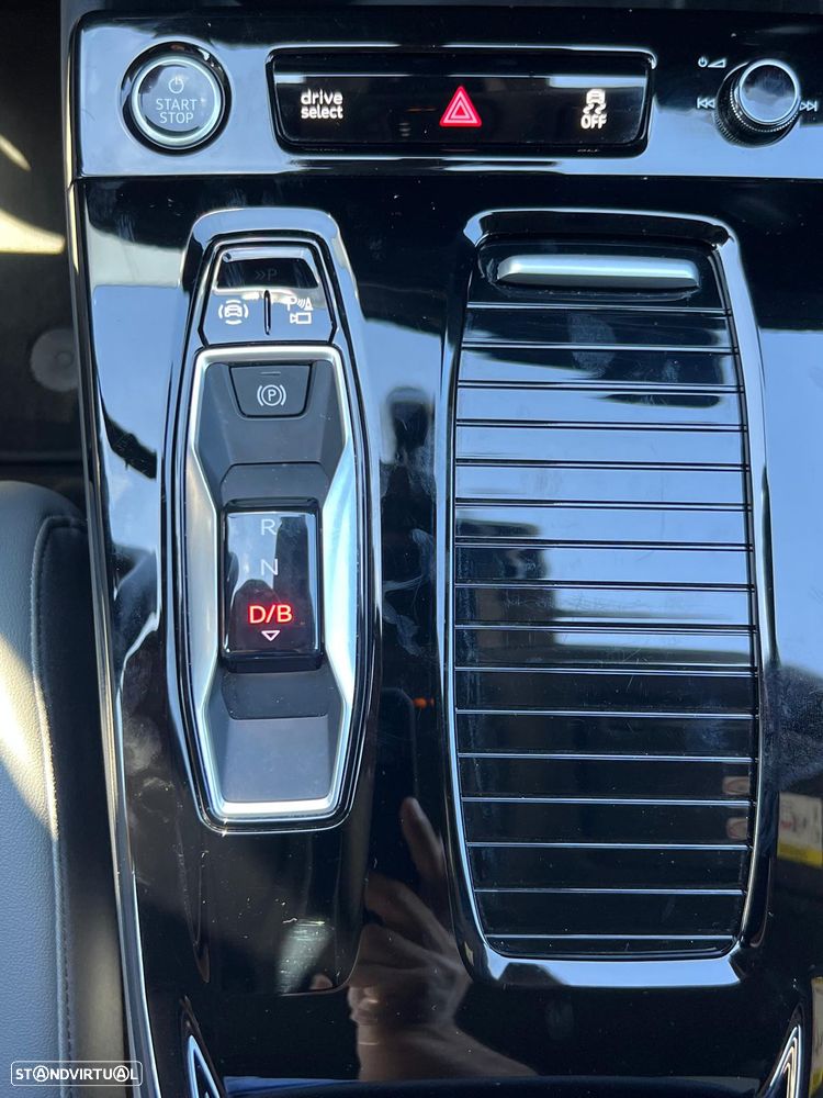 Audi Q6 e-tron 55 quattro 100 kWh - 32