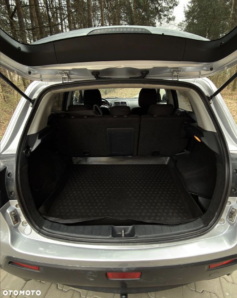 Mitsubishi ASX - 11
