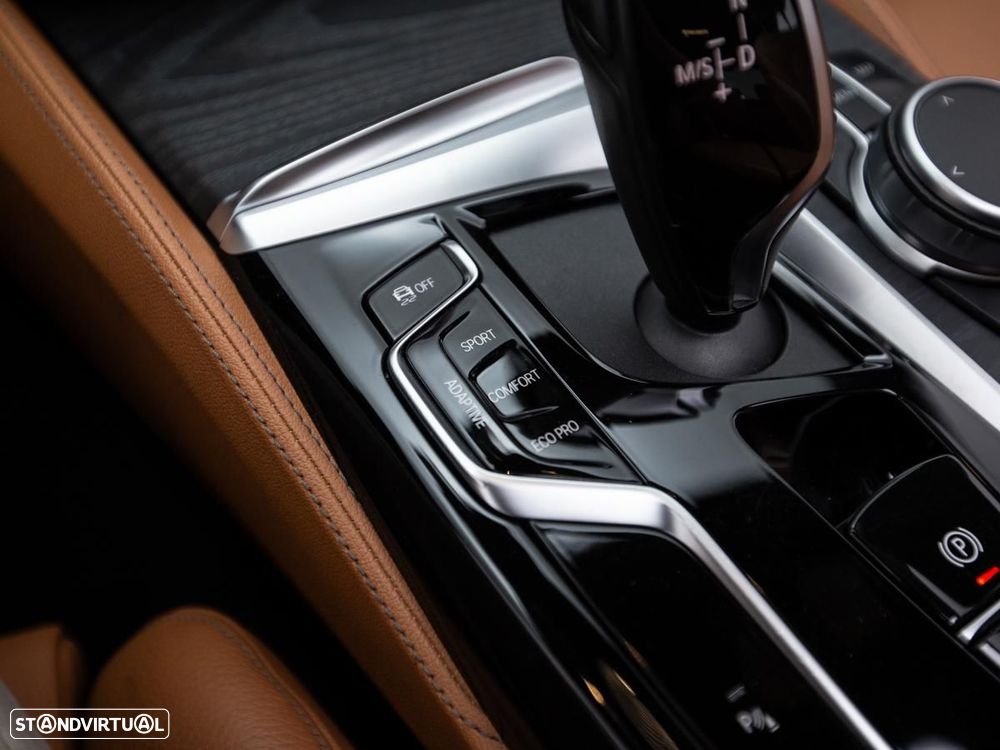 BMW 520 d Pack M Auto - 23