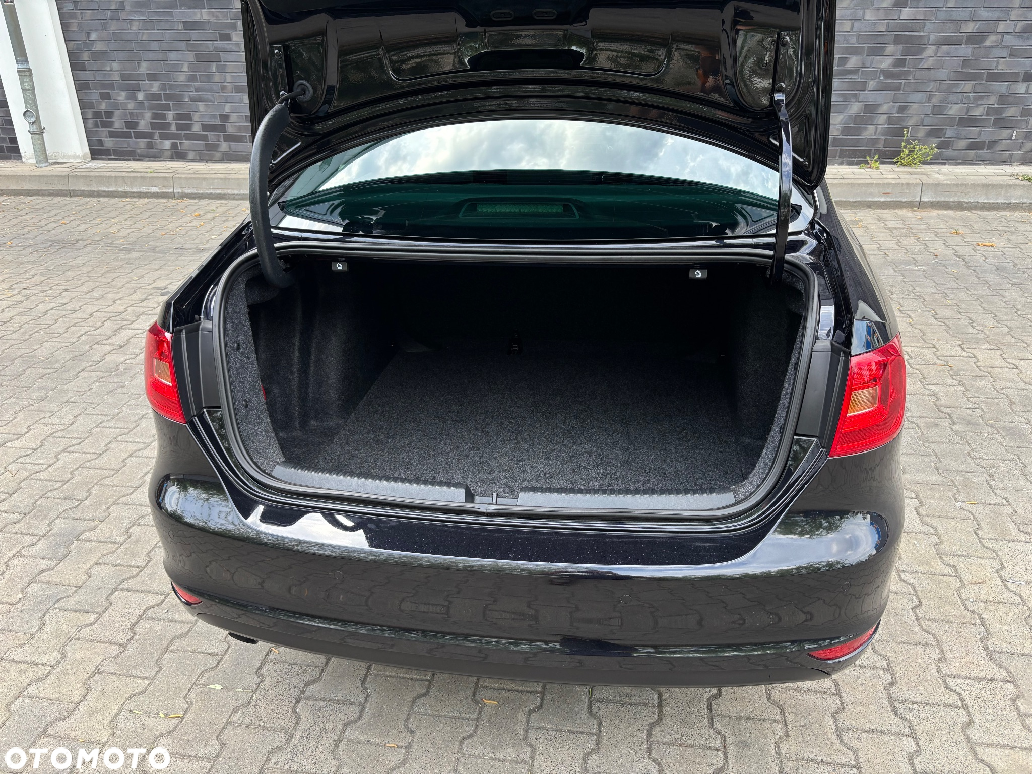 Volkswagen Jetta 1.2 TSI BMT Comfortline - 29