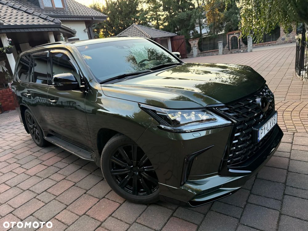 Lexus LX 570 Omotenashi - 28