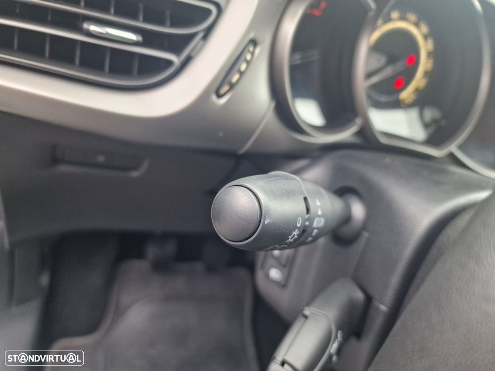 Citroën C3 1.2 VTi Seduction J16 - 23