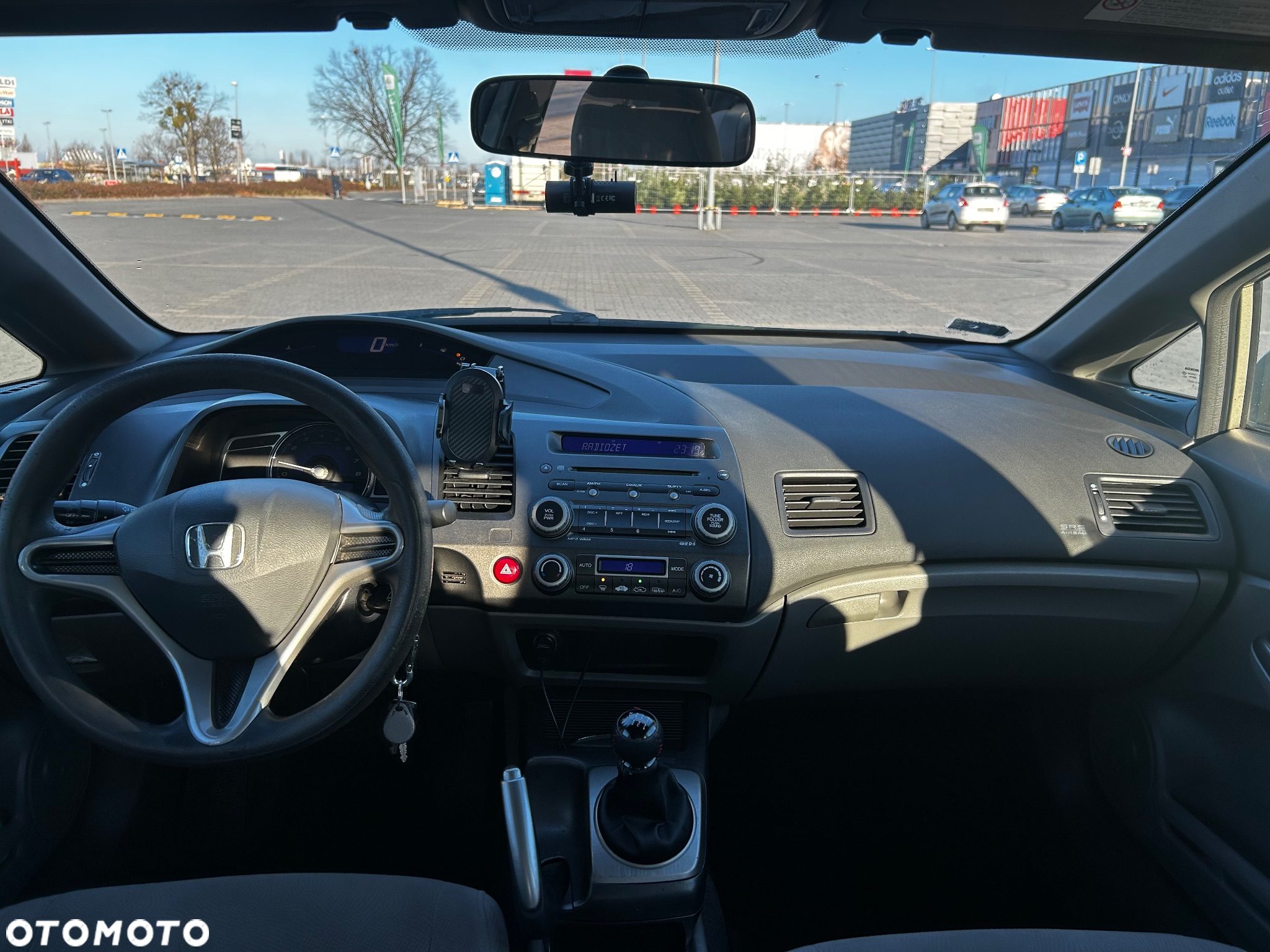 Honda Civic 1.8 Comfort - 17