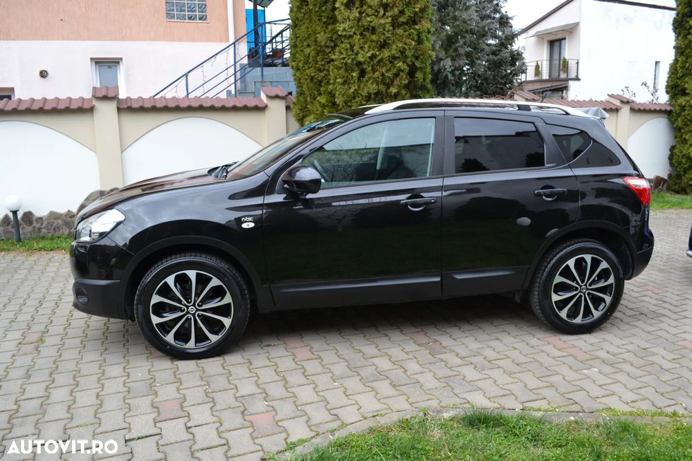 Nissan Qashqai - 2