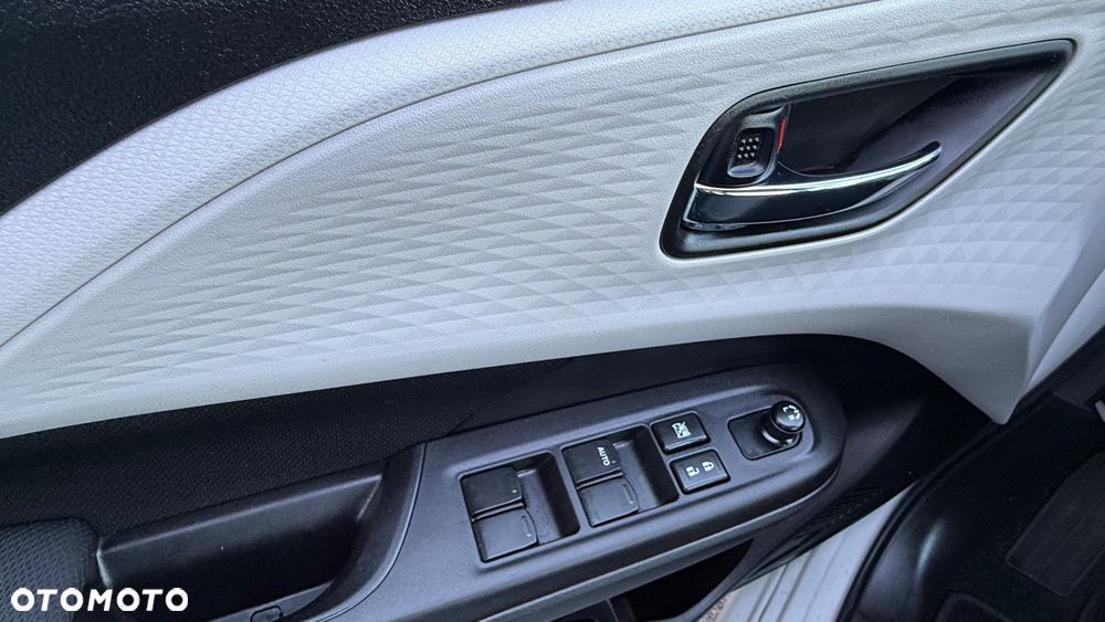 Suzuki Swift 1.2 Dualjet Hybrid CVT Comfort - 12