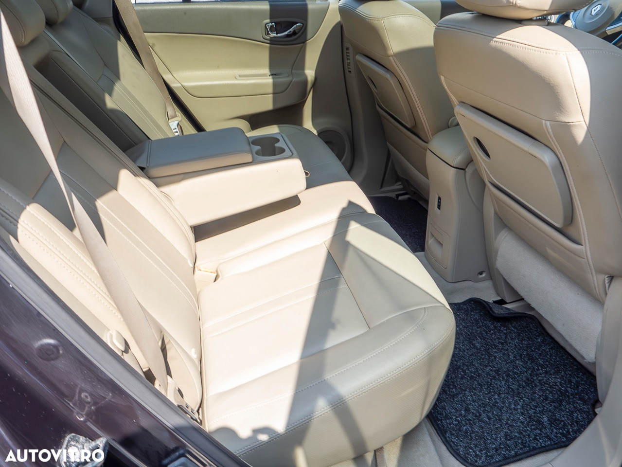 Renault Koleos 2.0 dCI FAP 4x4 Luxe - 4