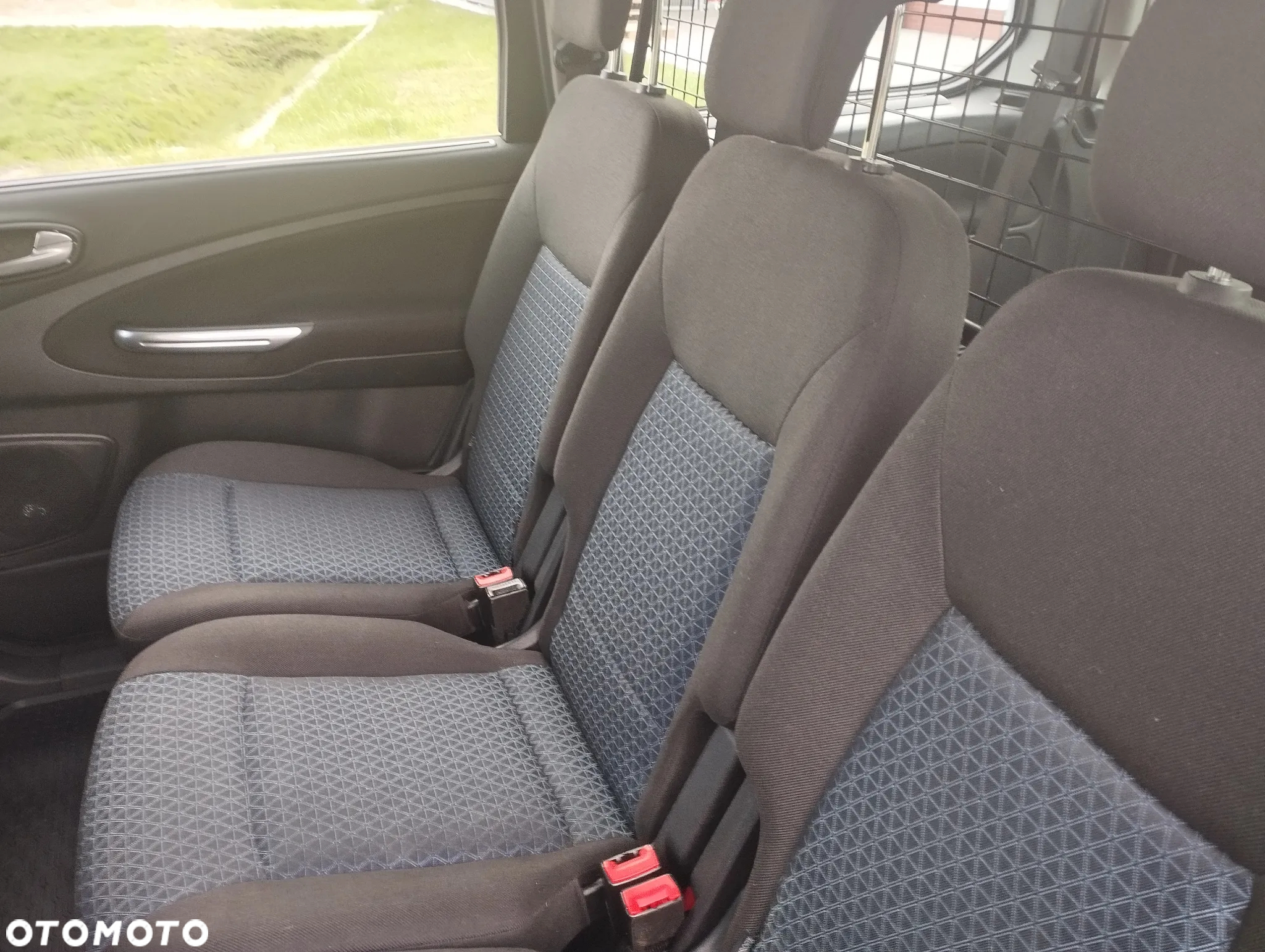 Ford Galaxy 2.0 Ambiente - 6