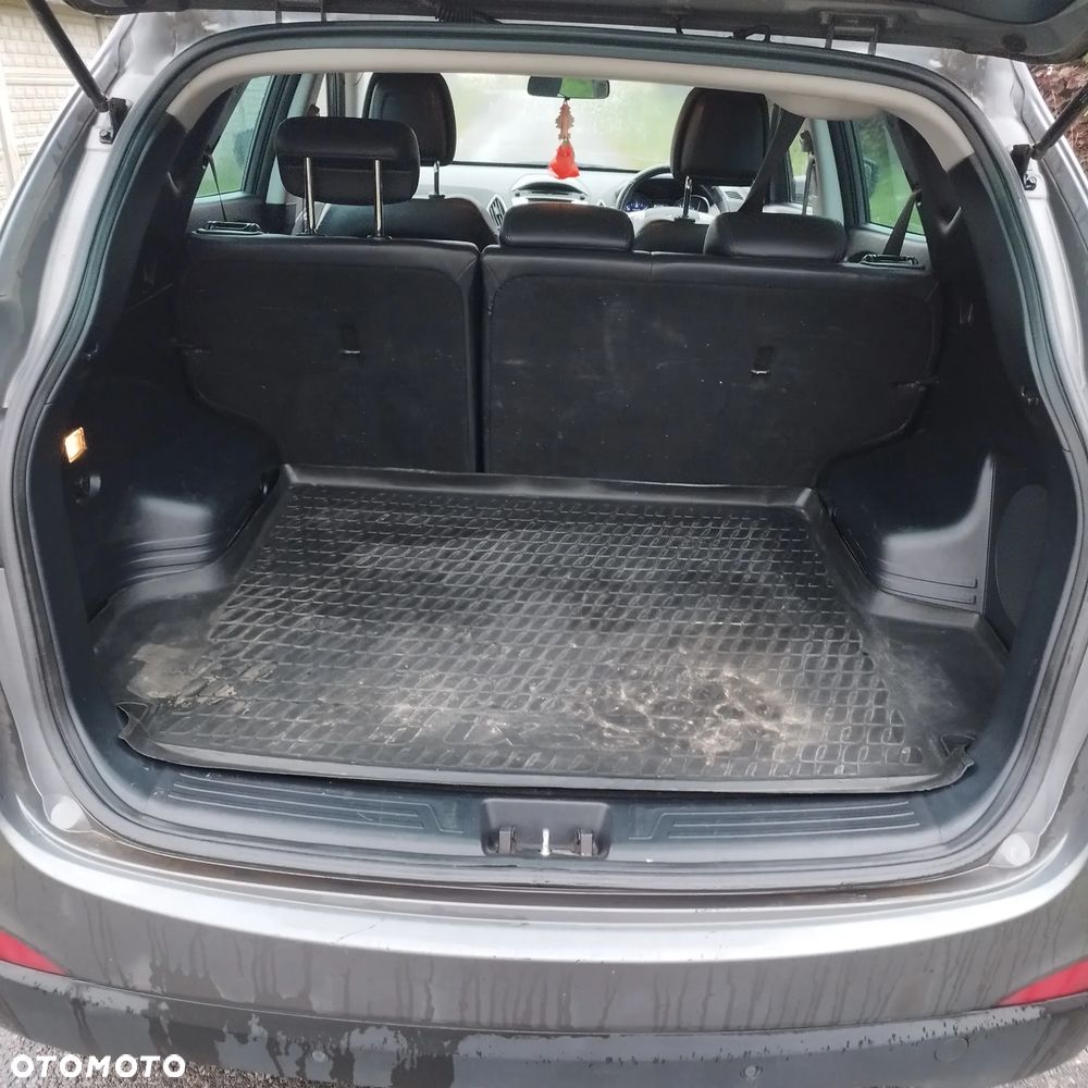 Hyundai ix35 - 11