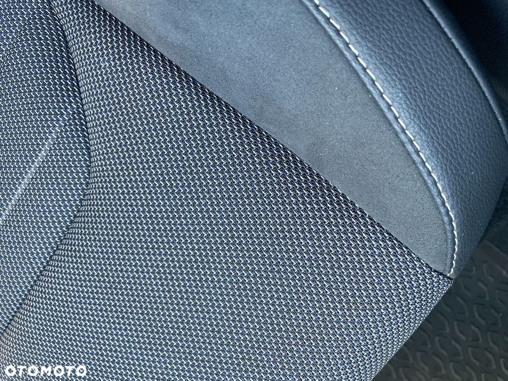 Toyota C-HR - 18