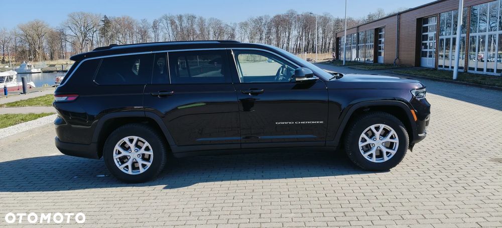 Jeep Grand Cherokee - 20