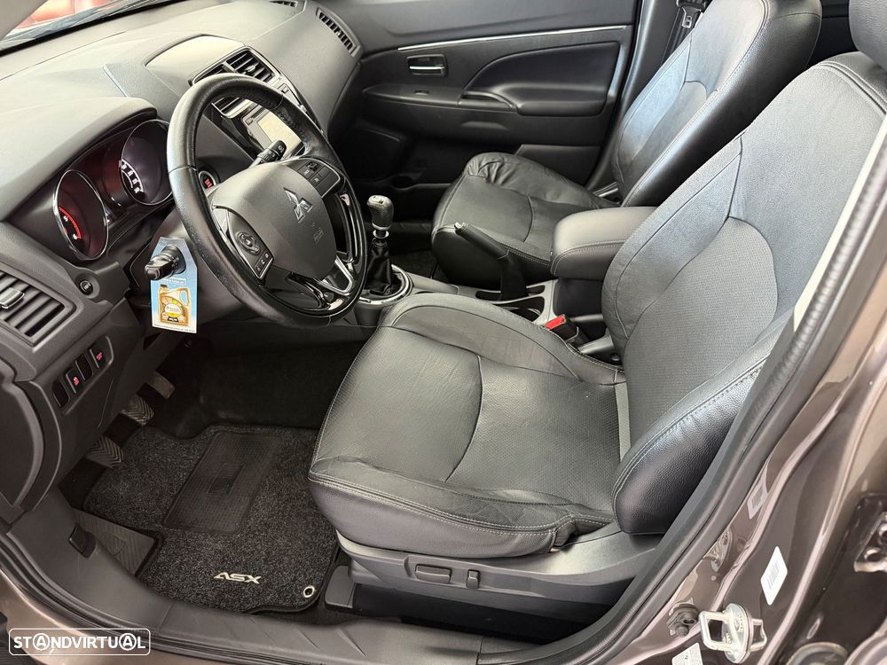 Mitsubishi ASX 1.6 DI-D Tokyo Edition - 31