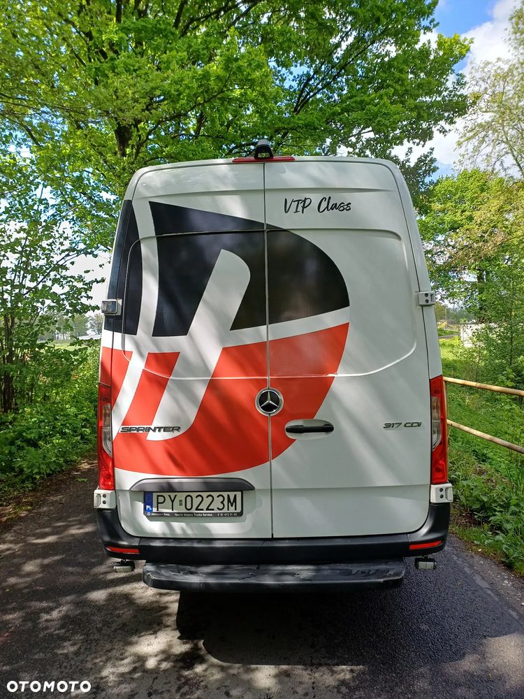 Mercedes-Benz SPRINTER - 13