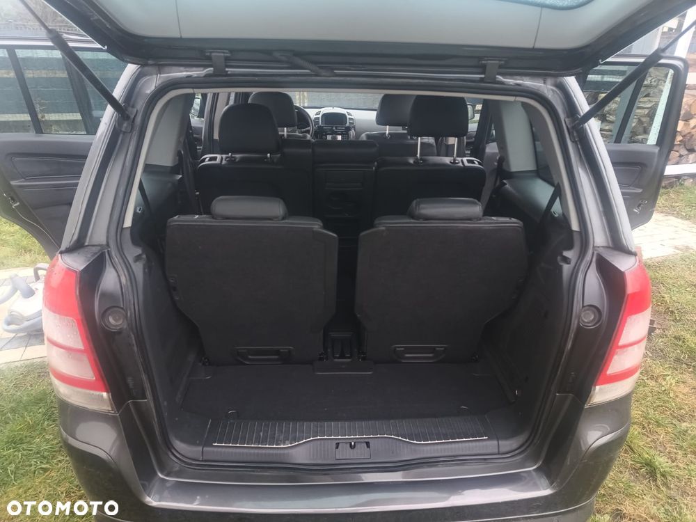 Opel Zafira 1.7 CDTI Cosmo EU5 - 9