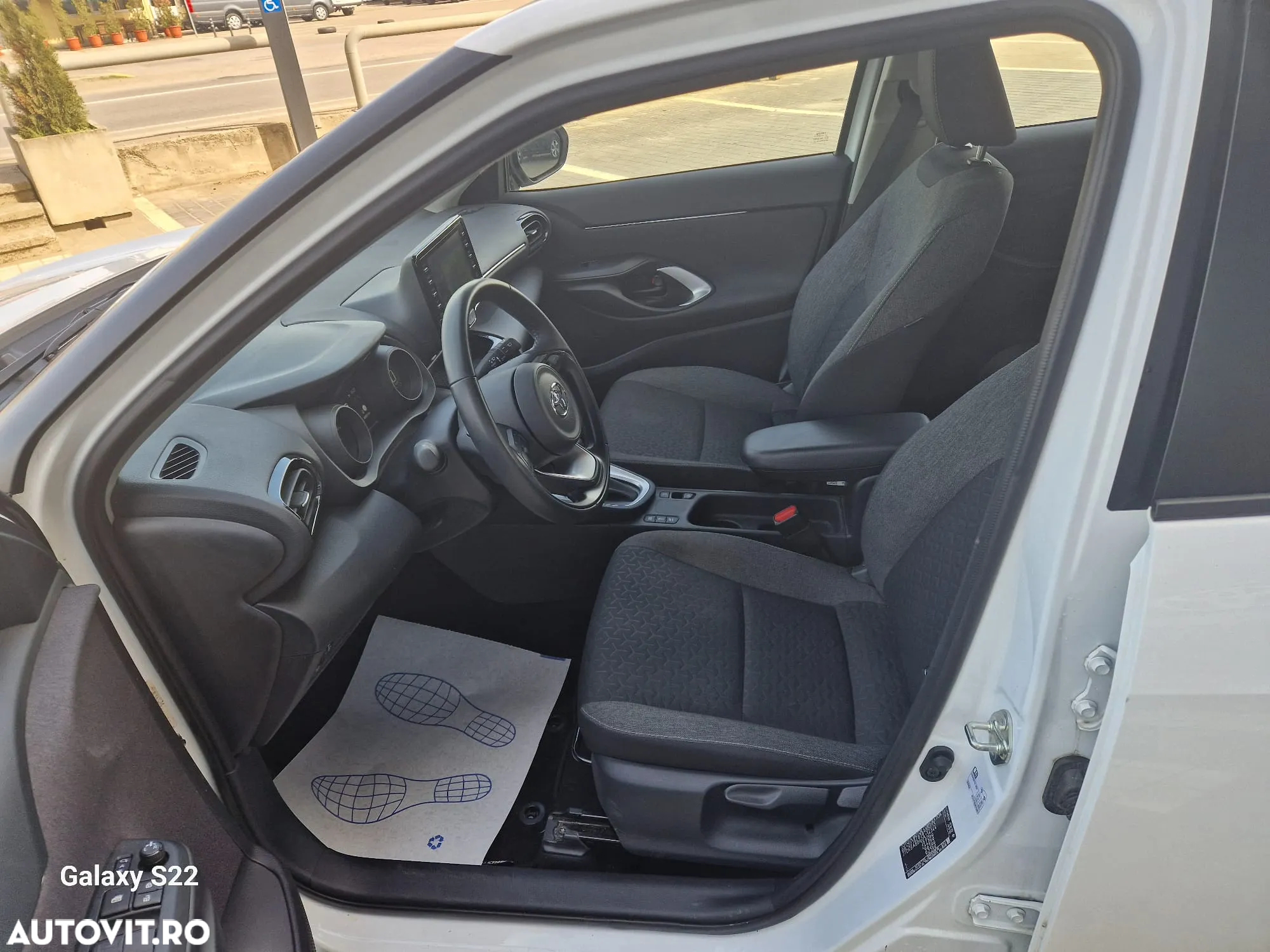 Toyota Yaris Cross 1.5 VVT-i HSD 4x2 Active - 9