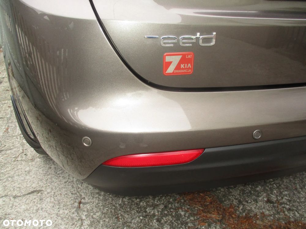 Kia Ceed Cee'd 1.6 CRDi L - 26