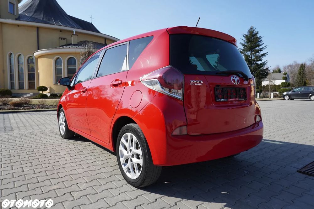 Toyota Verso S - 14