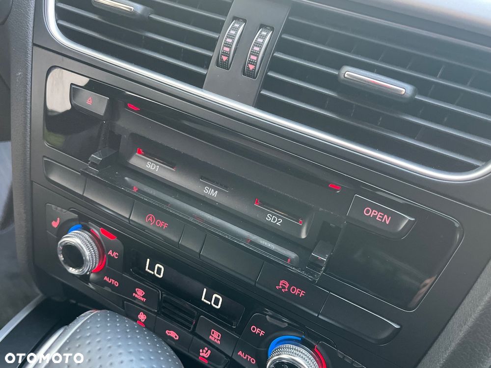 Audi A4 Avant 2.0 TDI DPF quattro S tronic S line Sportpaket - 33
