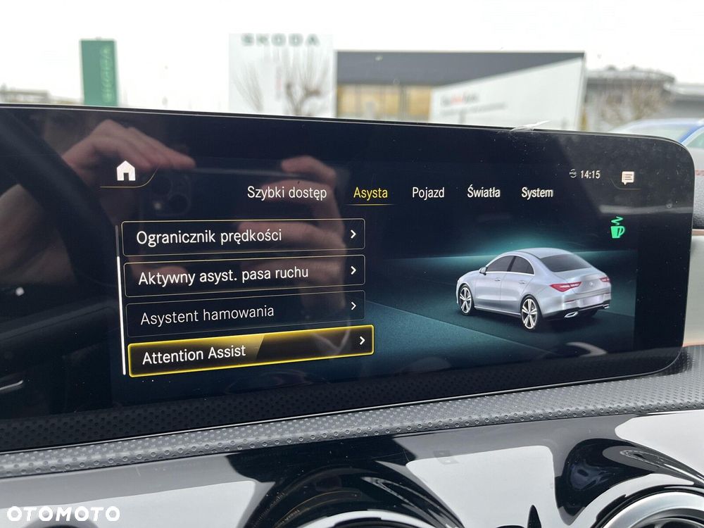 Mercedes-Benz CLA 200 4-Matic AMG Line 8G-DCT - 27