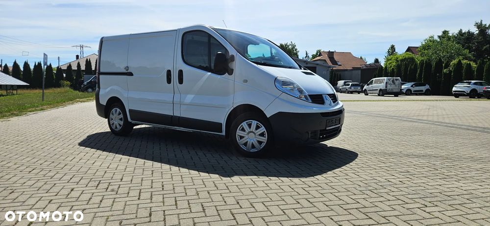Renault Trafic - 17