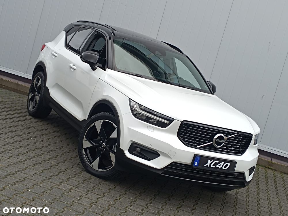 Volvo XC 40 T5 AWD R-Design - 9