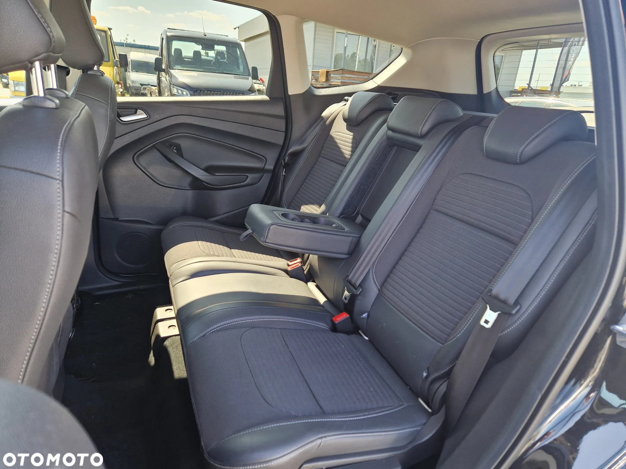 Ford Kuga - 23
