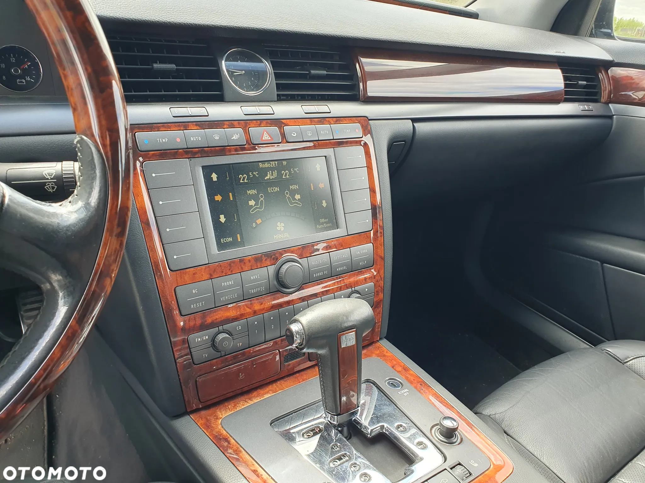 Volkswagen Phaeton 5.0 V10 TDI 4MOTION Automatik (5 Sitzer) - 6