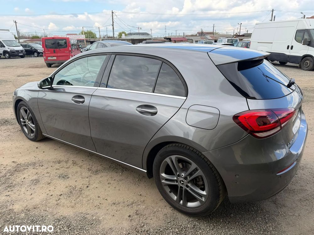 Mercedes-Benz A 180 - 4