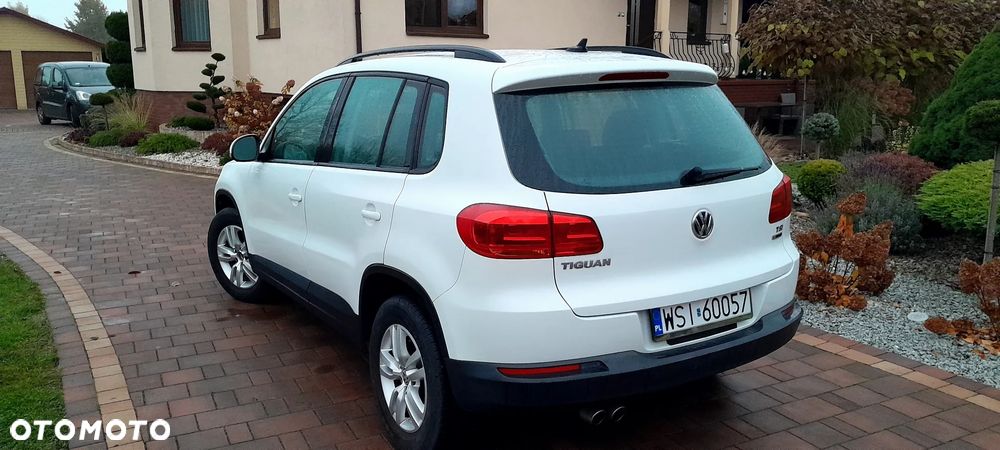 Volkswagen Tiguan - 10