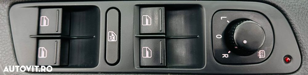 Volkswagen Tiguan 2.0 TDI DPF BlueMotion Technology Trend & Fun - 11