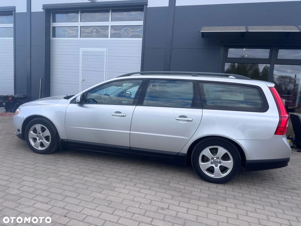 Volvo V70 2.5T Summum - 27
