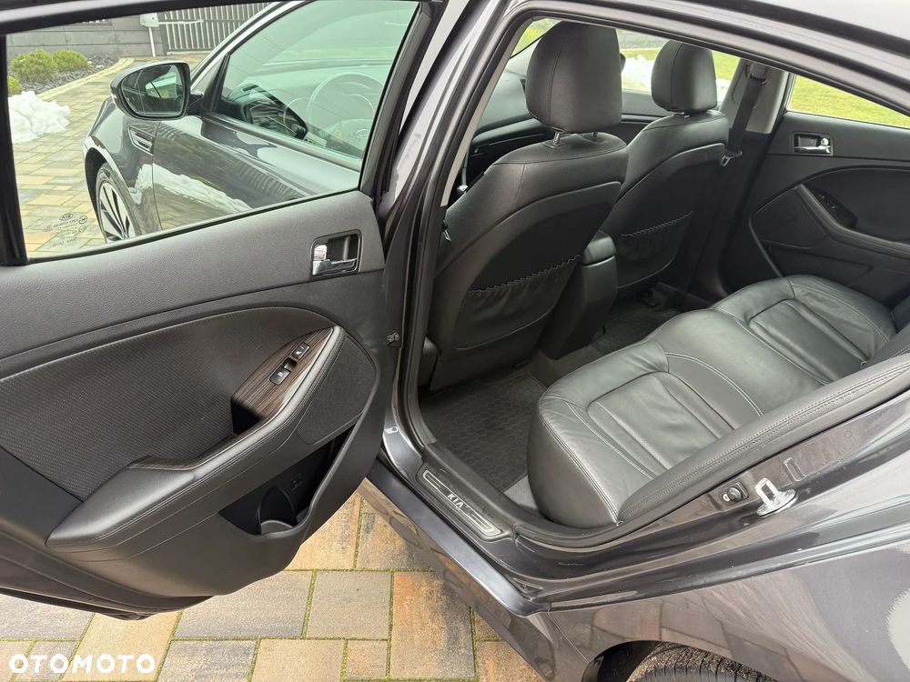 Kia Optima 1.7 CRDI EcoDynamics Spirit - 23