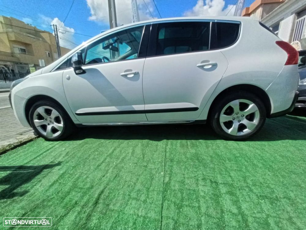 Peugeot 3008 1.6 HDi Roland Garros - 4