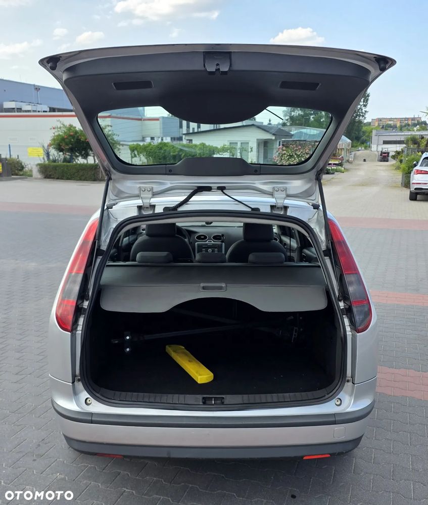 Ford Focus 1.6 TDCi Ambiente - 5