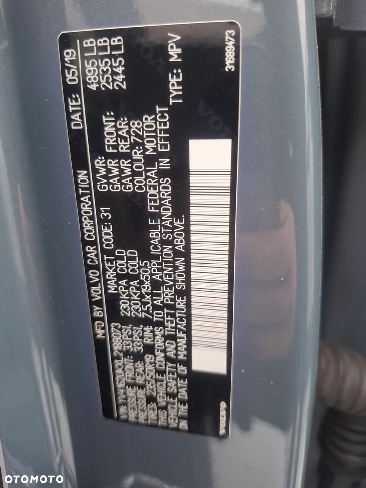 Volvo XC40 Zderzak przód 4 PDC kod lakieru 728 - 14