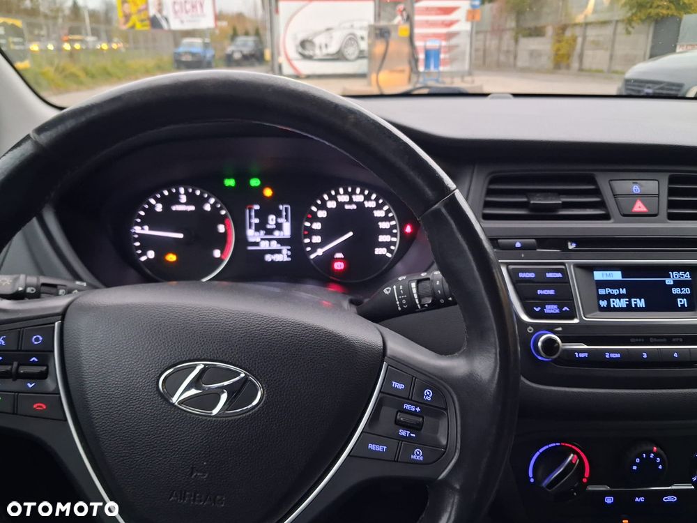Hyundai i20 - 4