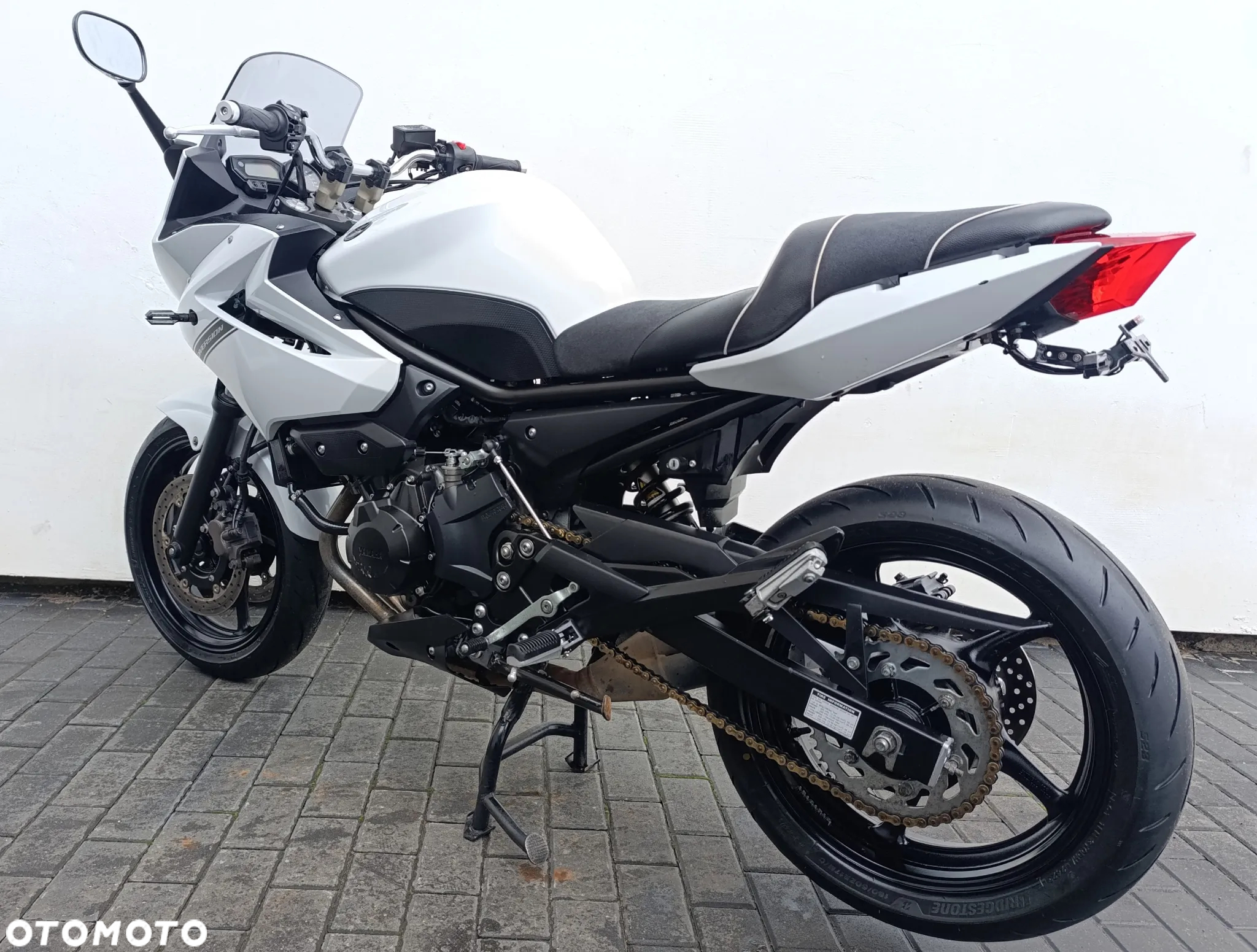 Yamaha XJ - 4