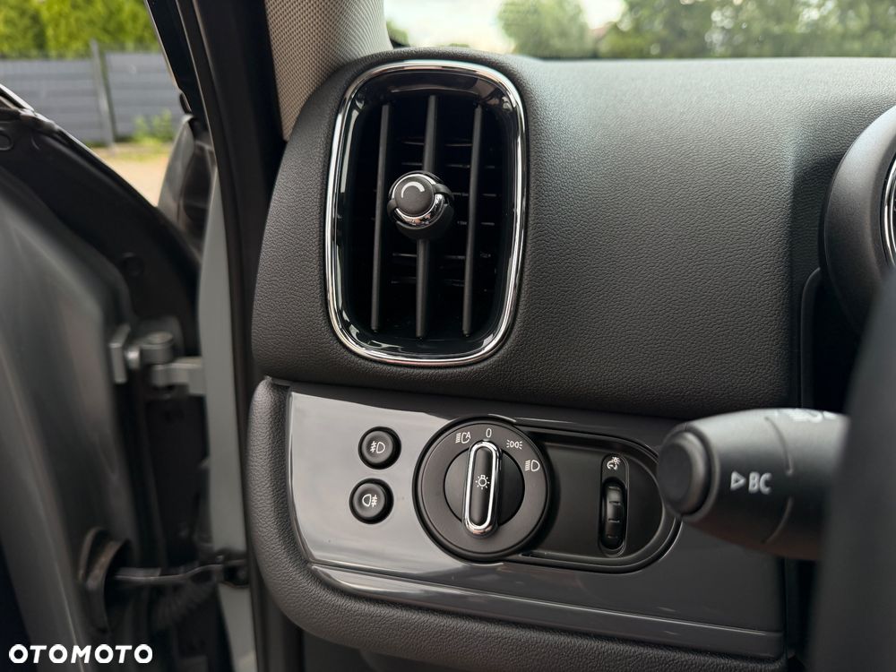 MINI Countryman Cooper Estate Edition - 19