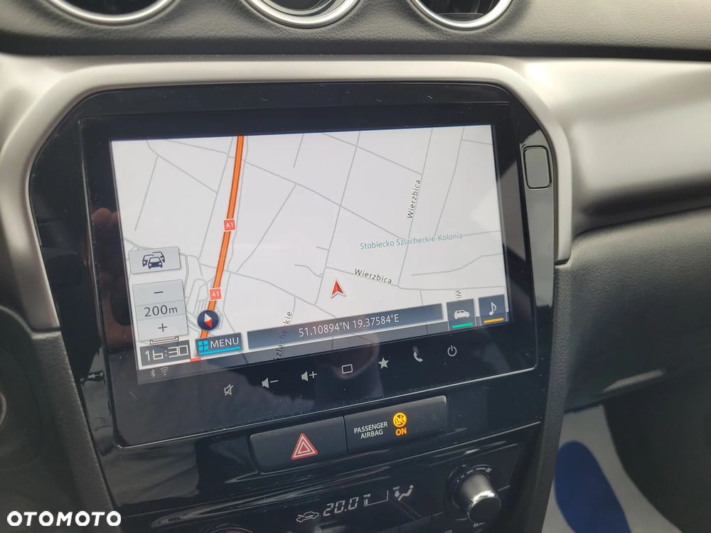 Suzuki Vitara 1.4 Boosterjet mHEV Premium Plus 2WD - 24